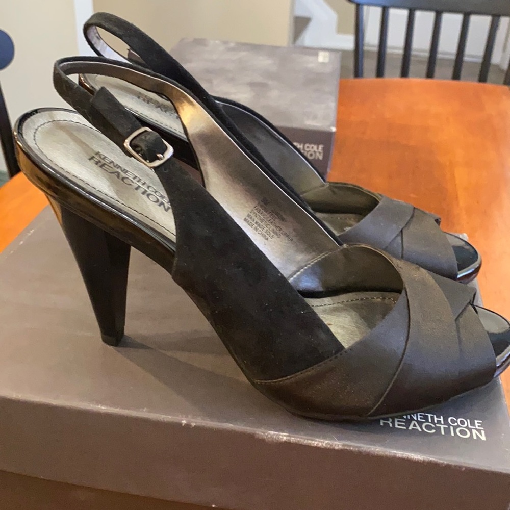 Kenneth Cole Reaction 3 1/2 inch heel black suede  and satin shoes